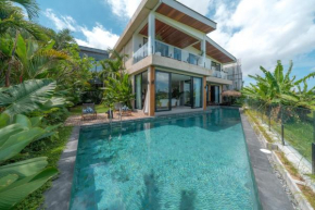 Villa Amaluna - Tranquil Retreat 4BR with Panoramic Rice Field Views